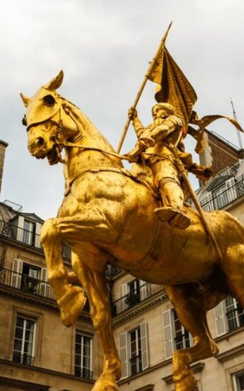golden-statue-saint-joan-arc_79152-476 golden-statue-saint-joan-arc_79152-476