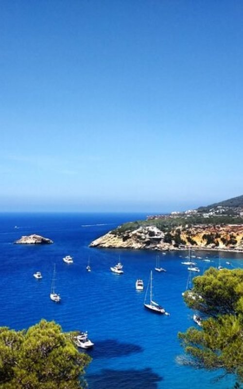 shot-sunny-weather-coast-near-ibiza-full-boats_181624-9976 (1) shot-sunny-weather-coast-near-ibiza-full-boats_181624-9976 (1)